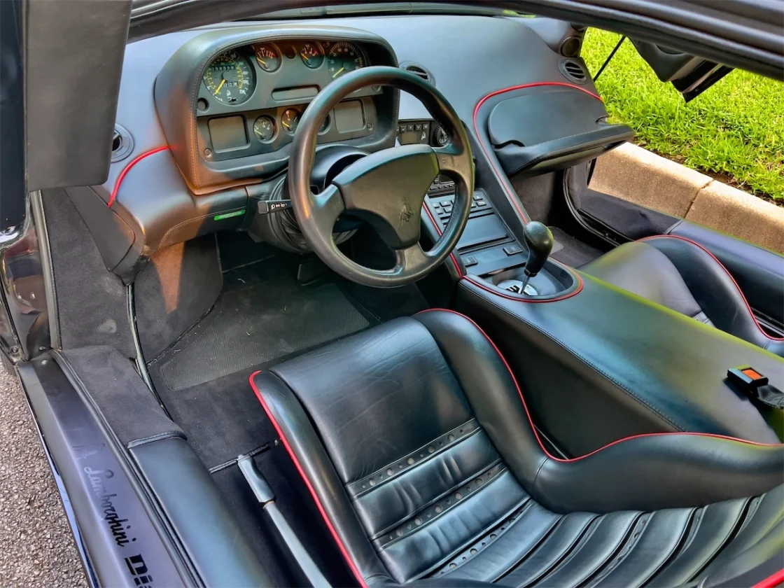 1991 Lamborghini Diablo supercar
