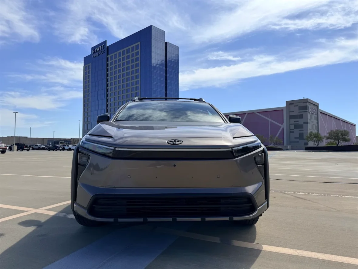 2026 Toyota bZ Woodland AWD