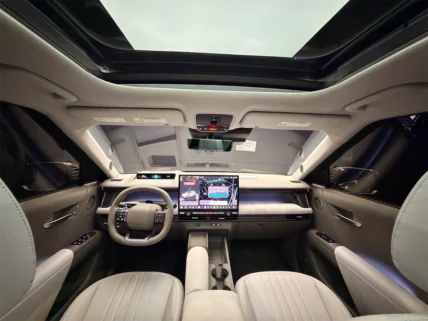 Front cabin and center console of the 2027 Hyundai Tucson