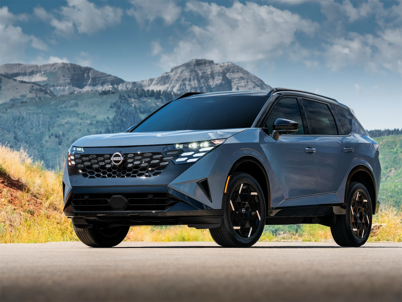 2027 Nissan Rogue Hybrid: Electric Drive, Zero Plugging In