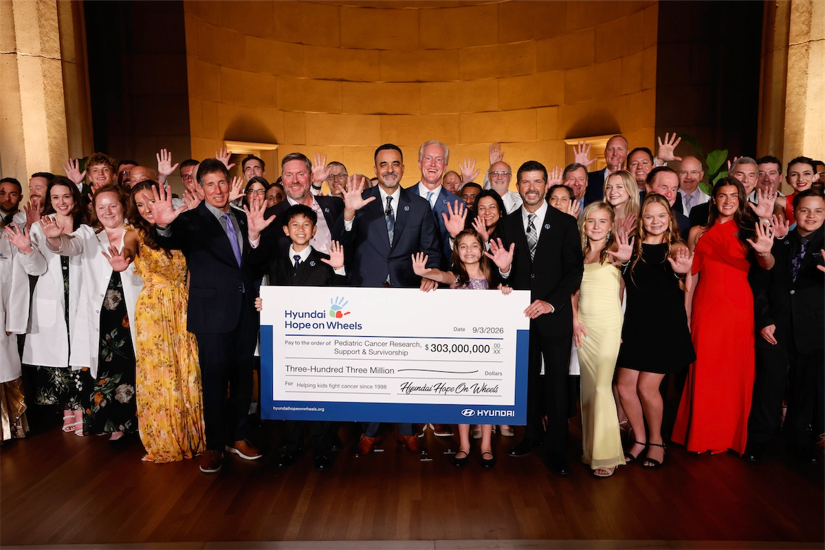 Families, researchers and Hyundai dealers gather to support Hyundai Hope on Wheels