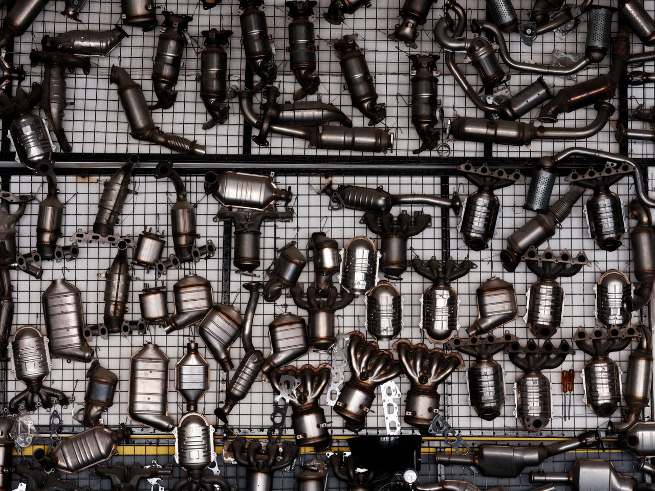 Why Repair Kits Are Becoming a Smarter Alternative to Full Component Replacement