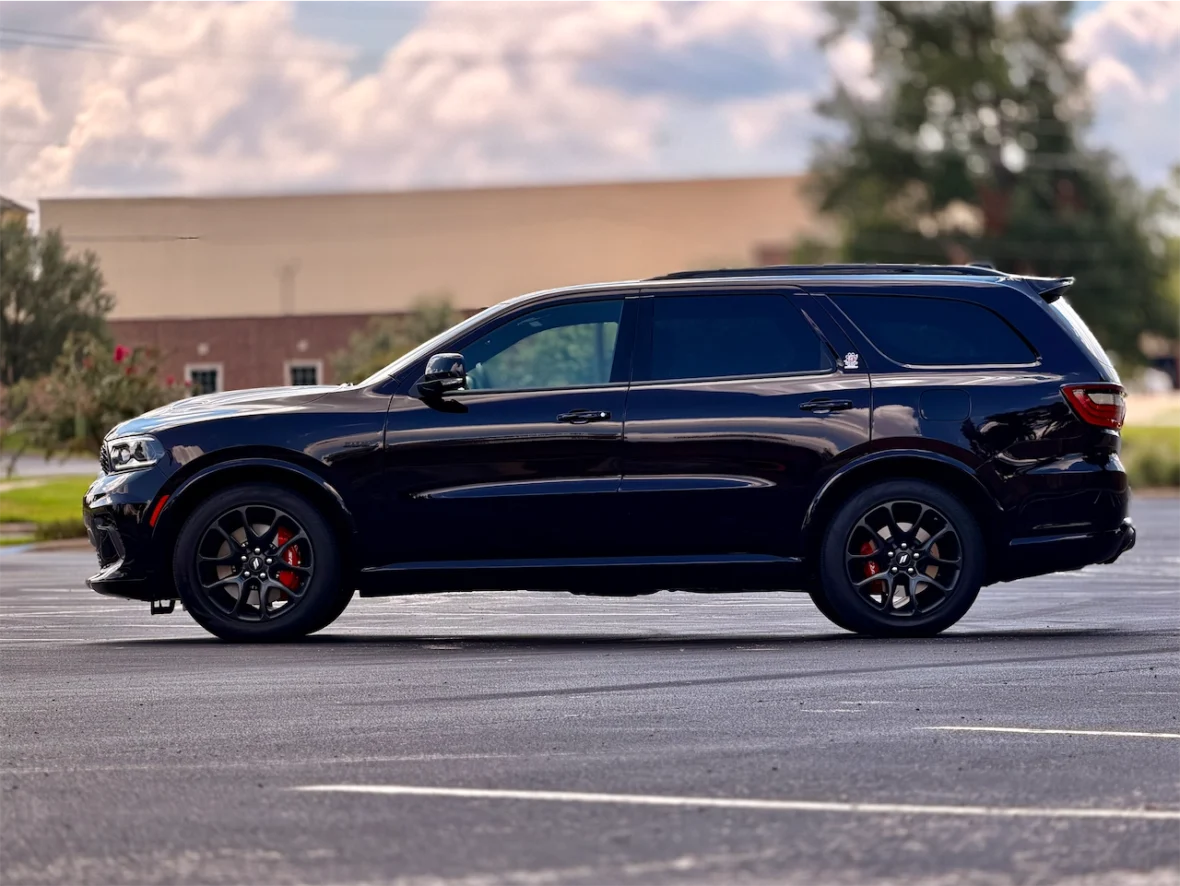 Profile of the 2026 Dodge Durango R/T 392 Blacktop in Red Oxide