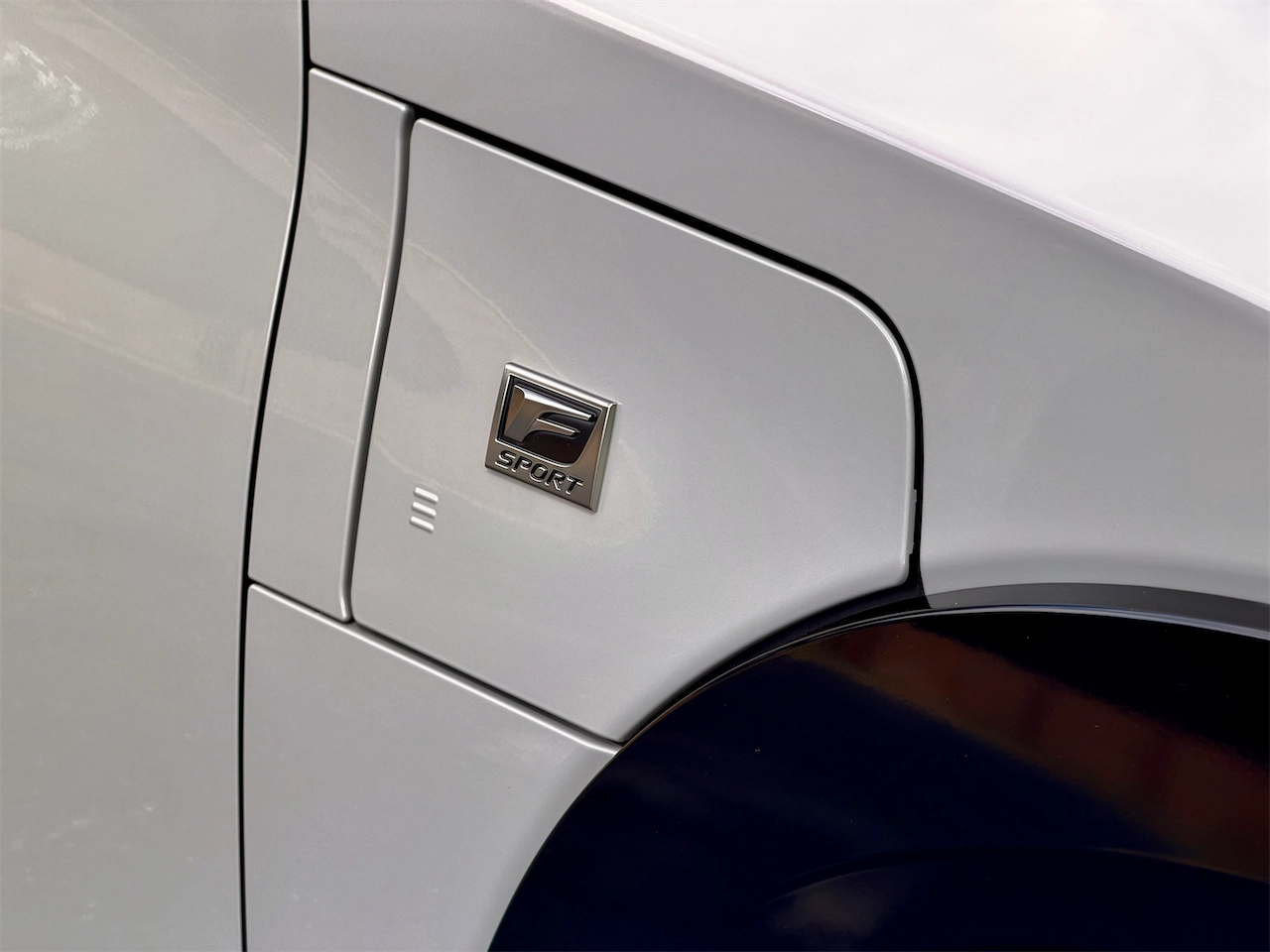 Fixed electronic door handle on the 2026 Lexus RZ 550e F SPORT