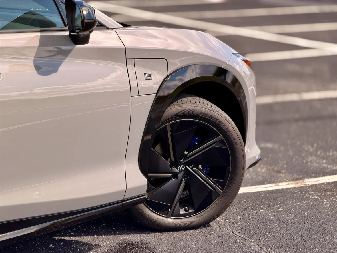 2026 Lexus RZ 550e F SPORT AWD