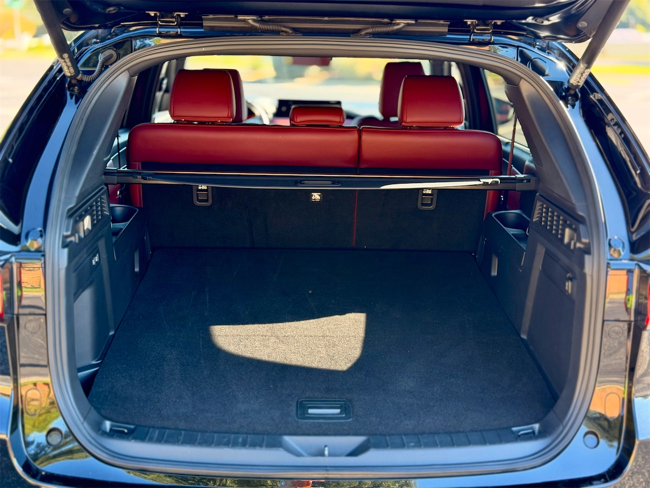 Two-row cargo area in the Mazda CX-70