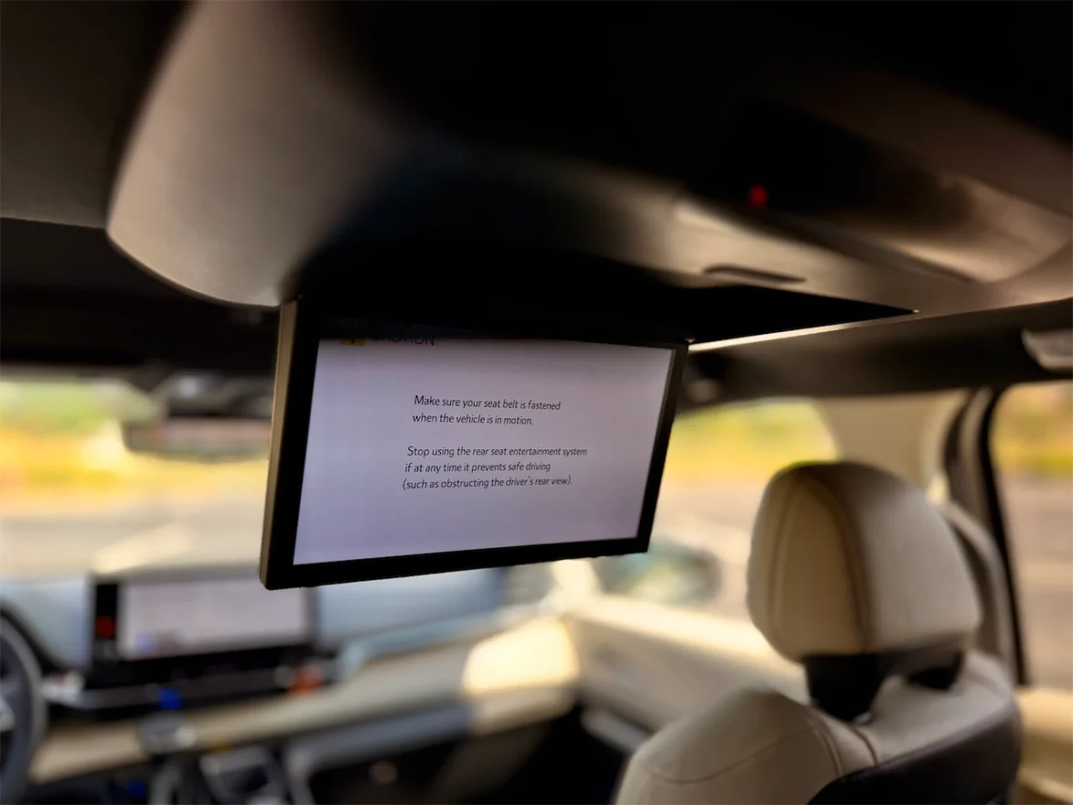 2026 Toyota Sienna Platinum AWD