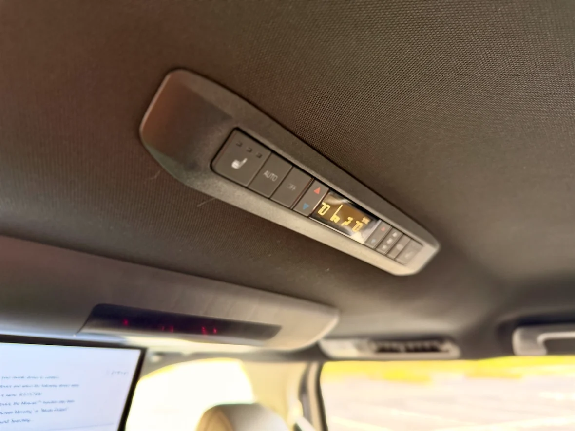 2026 Toyota Sienna Platinum AWD