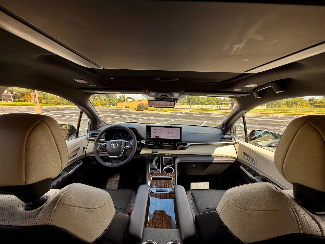 Interior and moonroof of the 2026 Toyota Sienna Platinum