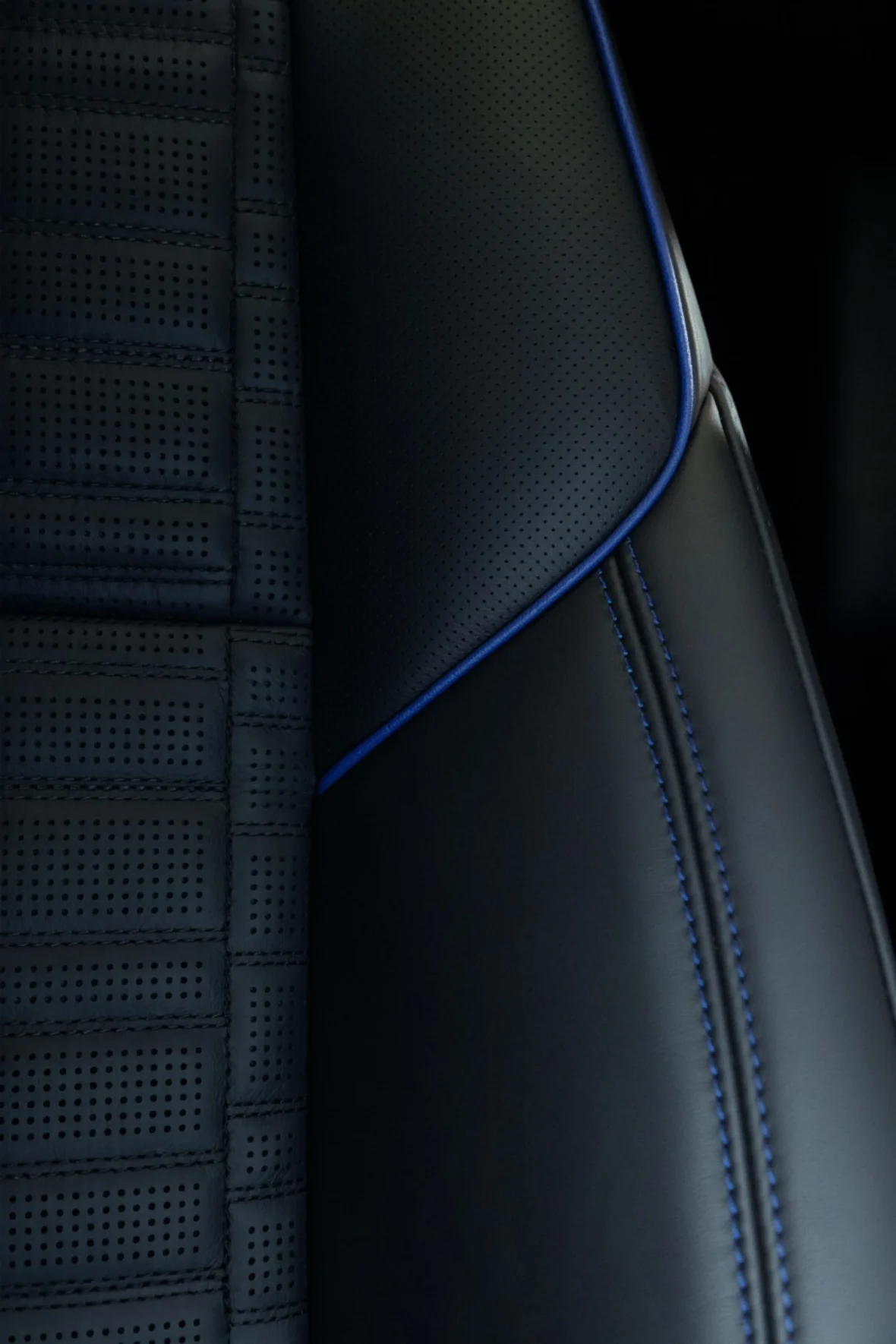 Cadillac 125th anniversary special edition detail