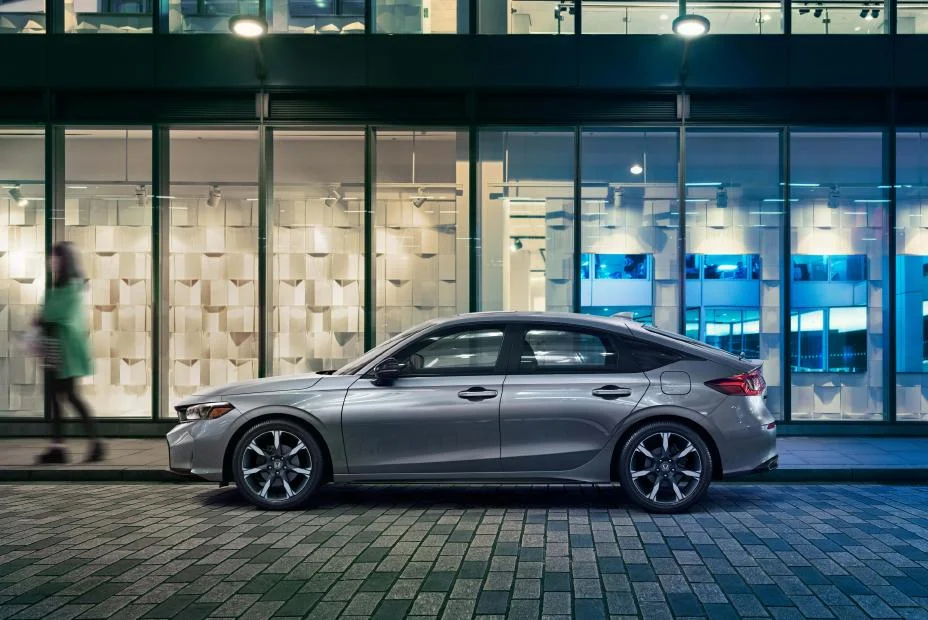 2027 Honda Civic Hatchback Sport Touring Hybrid side profile