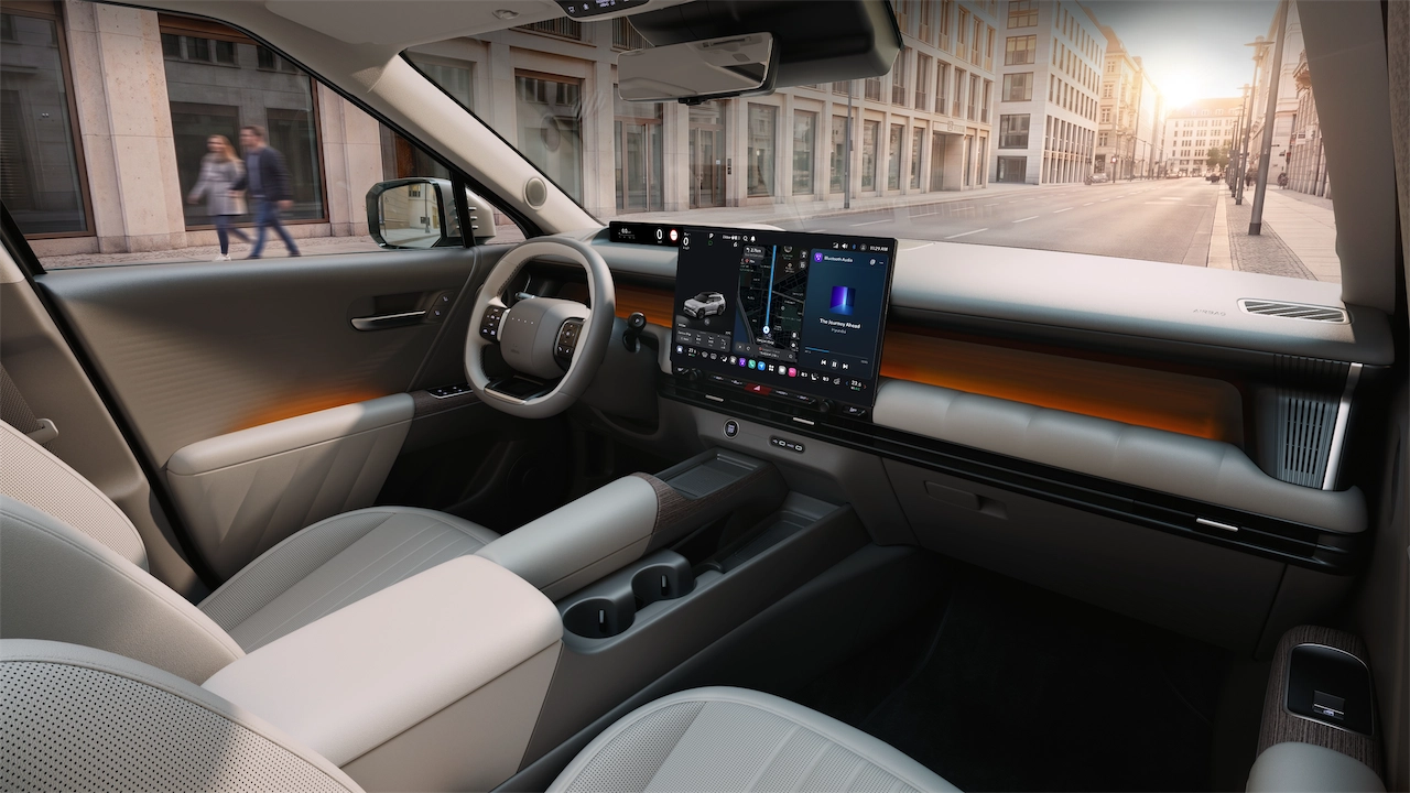 2027 Hyundai Tucson cabin with Pleos Connect screen
