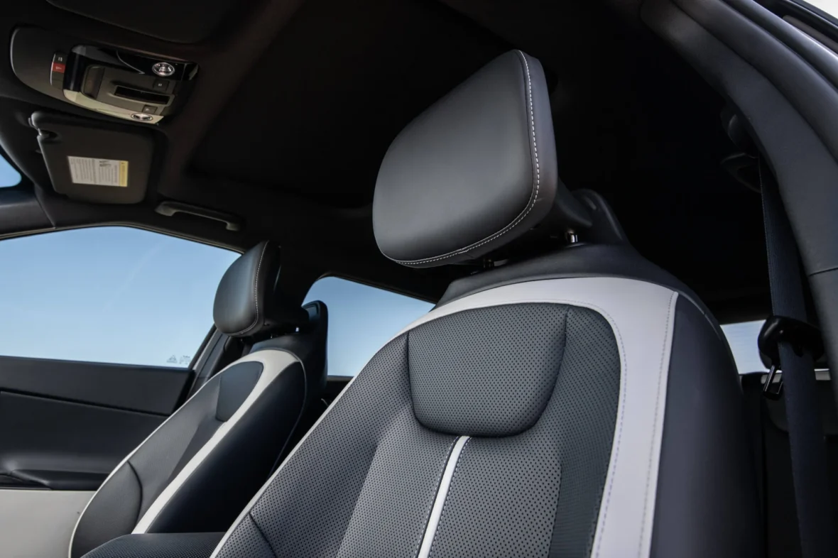 2027 Kia EV6 GT-Line front seats
