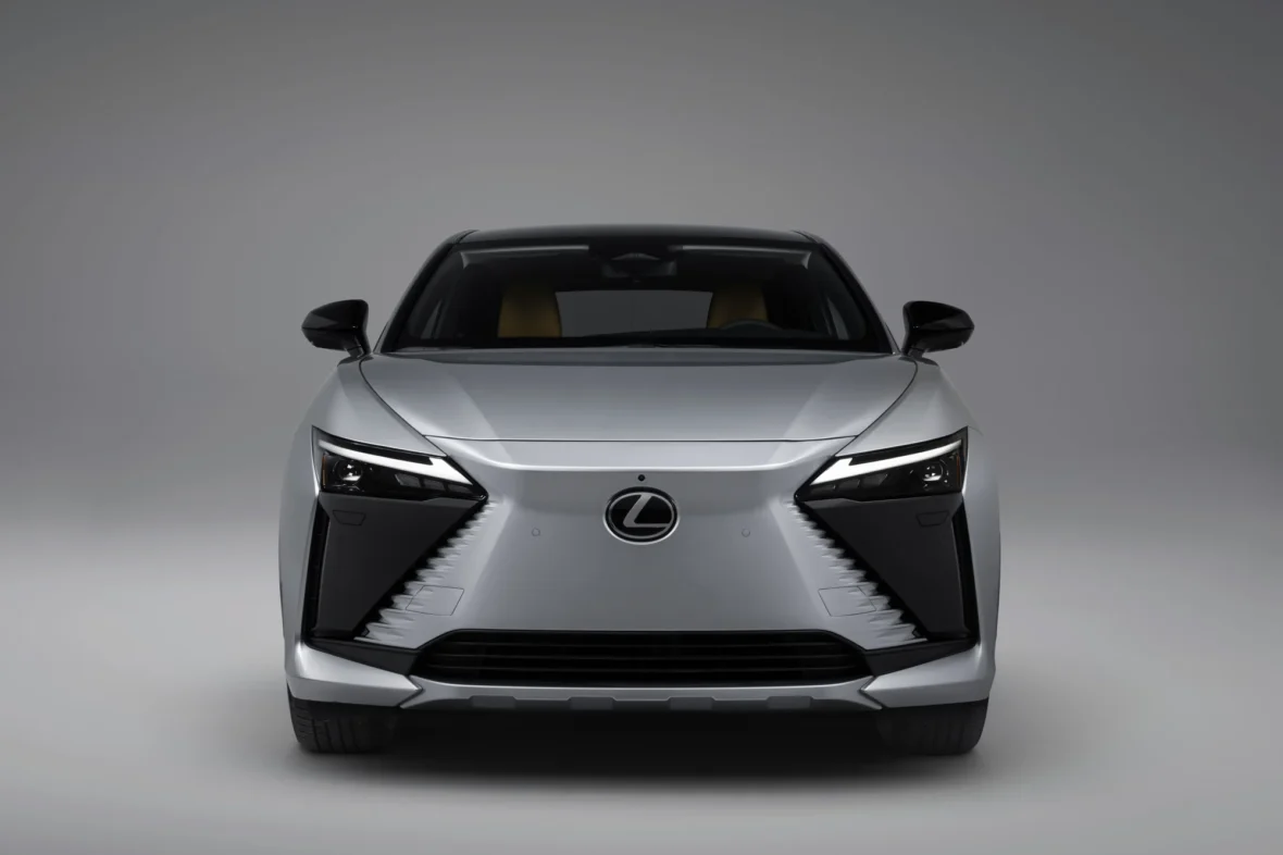 2027 Lexus RZ 350e front view