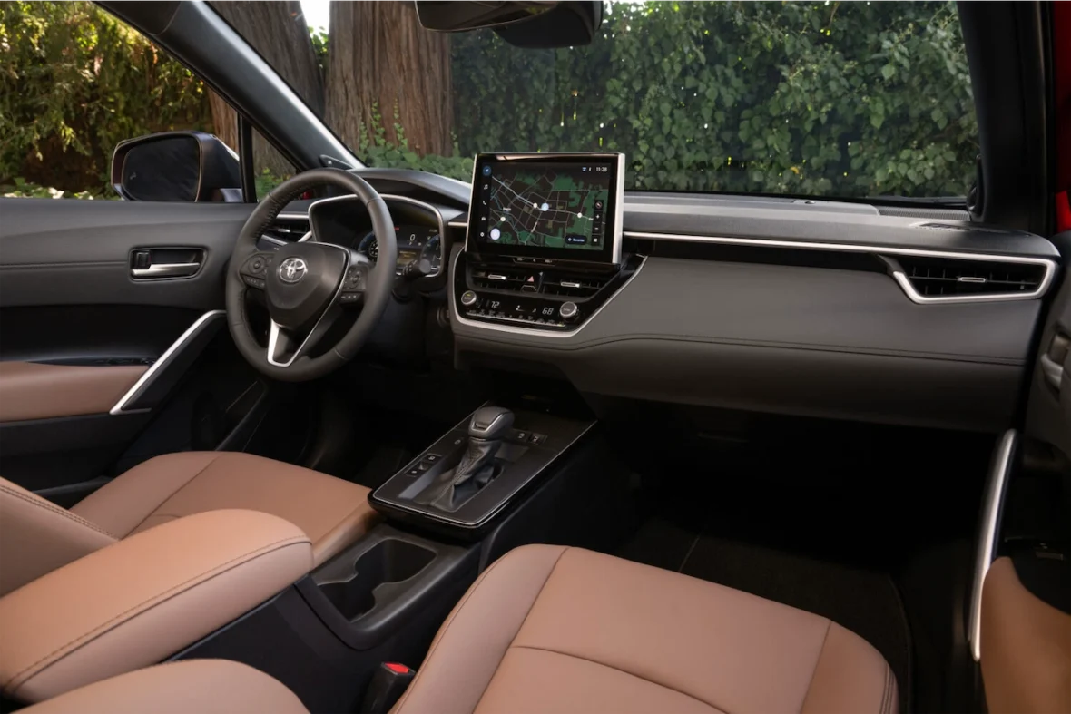 XLE cockpit with tan interior