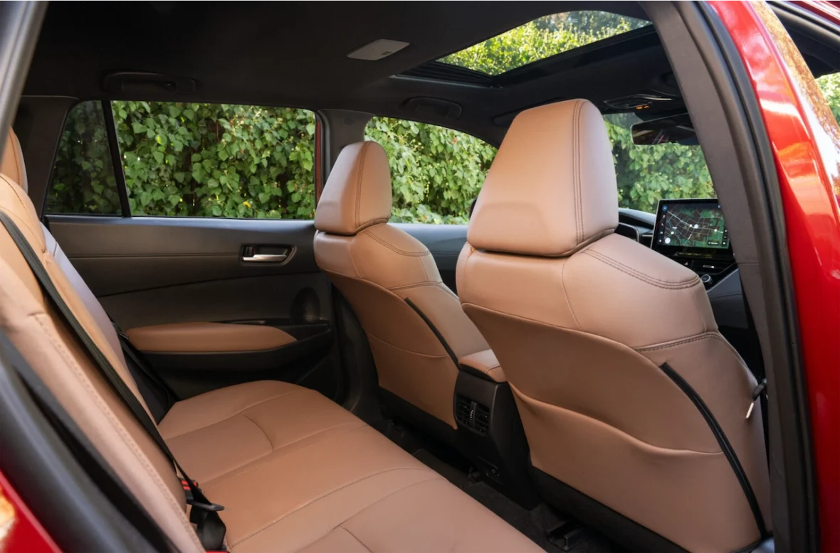 Rear seats in the XLE