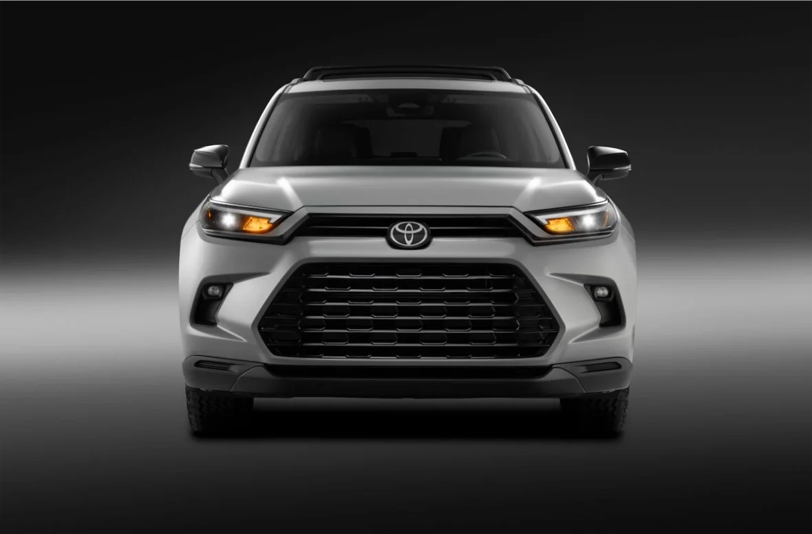 Front view of the Woodland Edition showing its grille and headlights