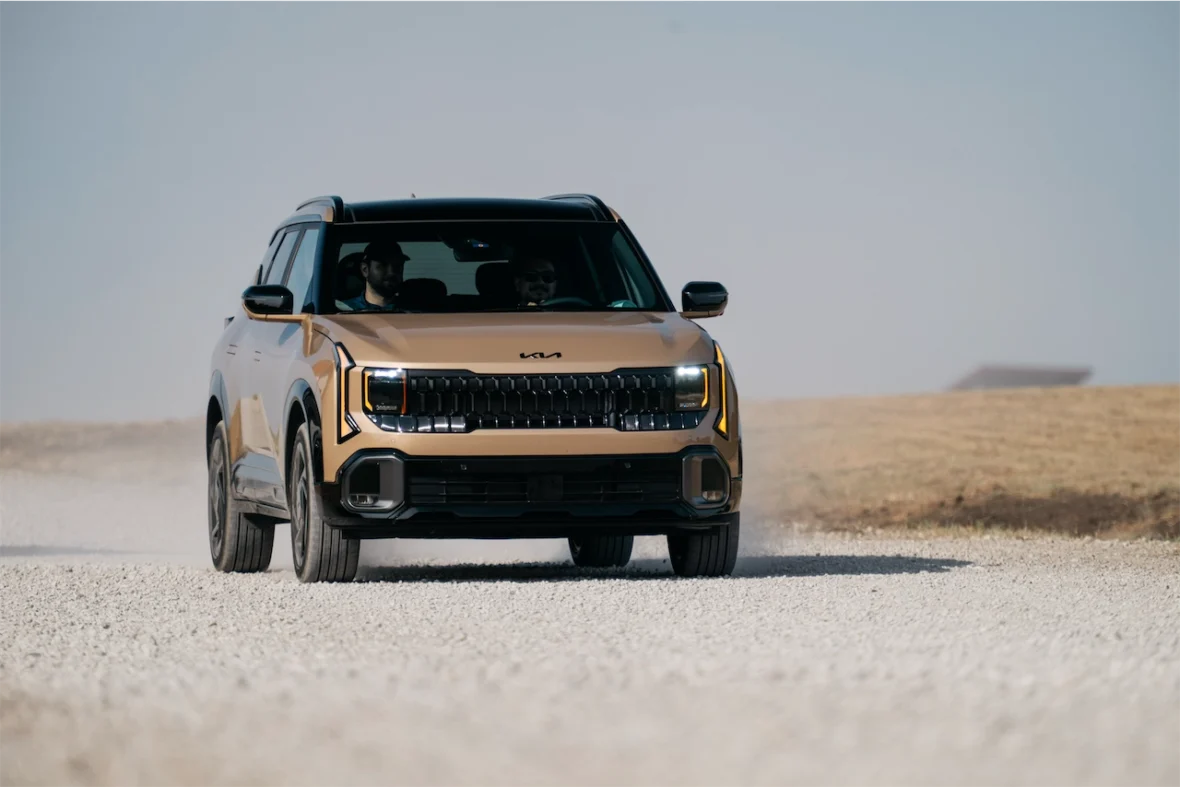 Front view of the 2027 Kia Seltos X-Line SX AWD