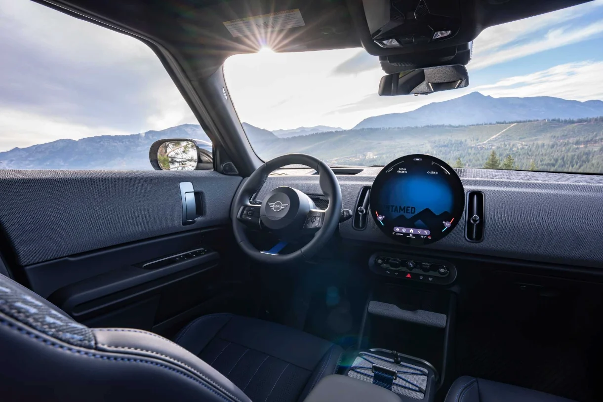 MINI Countryman Untamed Edition interior with knit dashboard and round center display