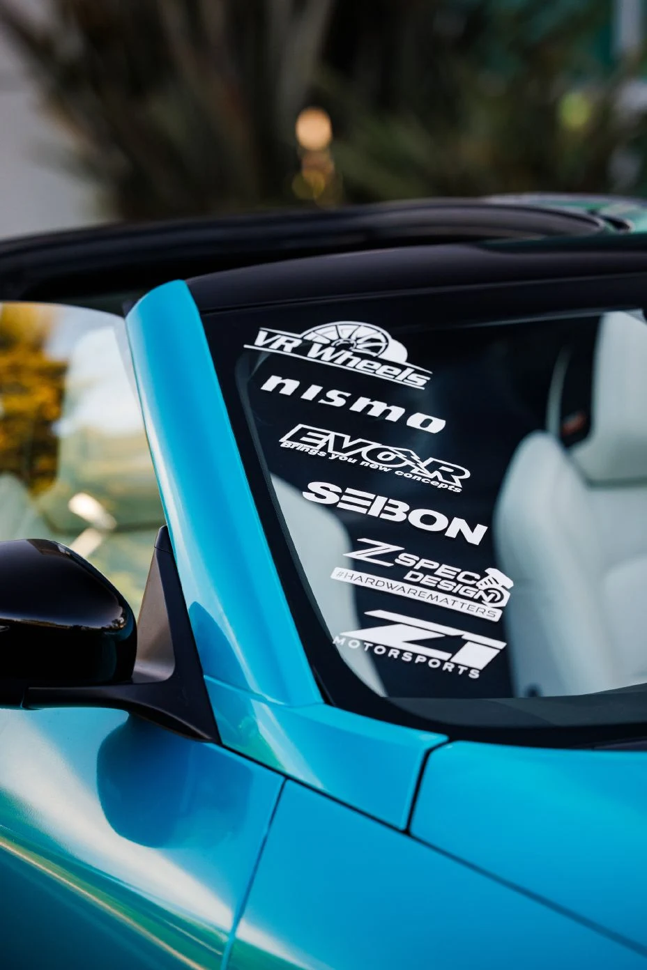 Nissan Z Kaze concept window decals