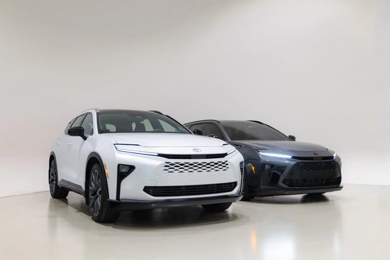 Crown Signia GT-S Concept parked beside a stock Toyota Crown Signia